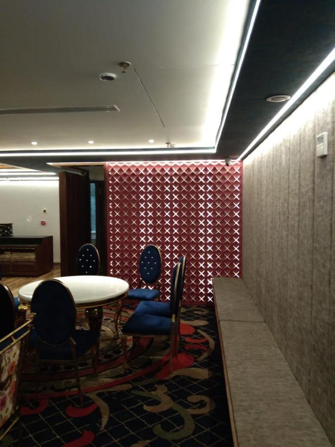 Hotel Smily Ludhiana Esterno foto